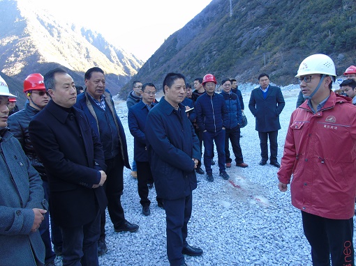 甘孜州州委書記劉成鳴赴公司公路分公司承建康新高速K1-1項(xiàng)目調(diào)研指導(dǎo)工作
